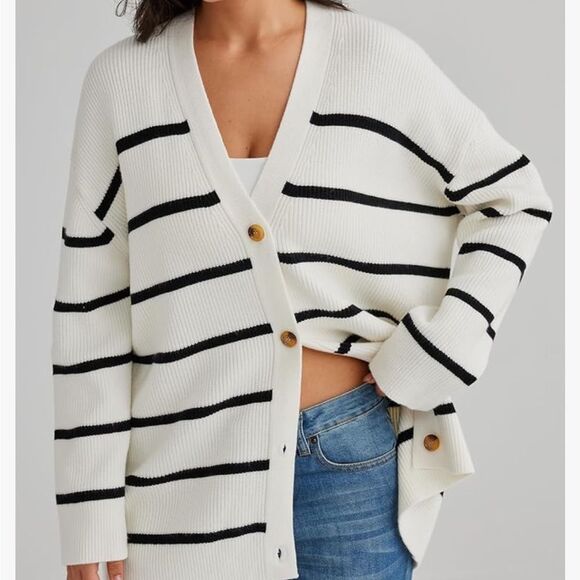 EUC Cardigan Sweater (size Large) - Picture 2 of 8